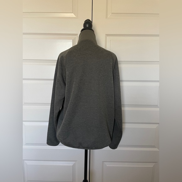 Woolrich Men's green zip-up jacket with hand pockets, chest pocket Size Medium - Picture 10 of 16